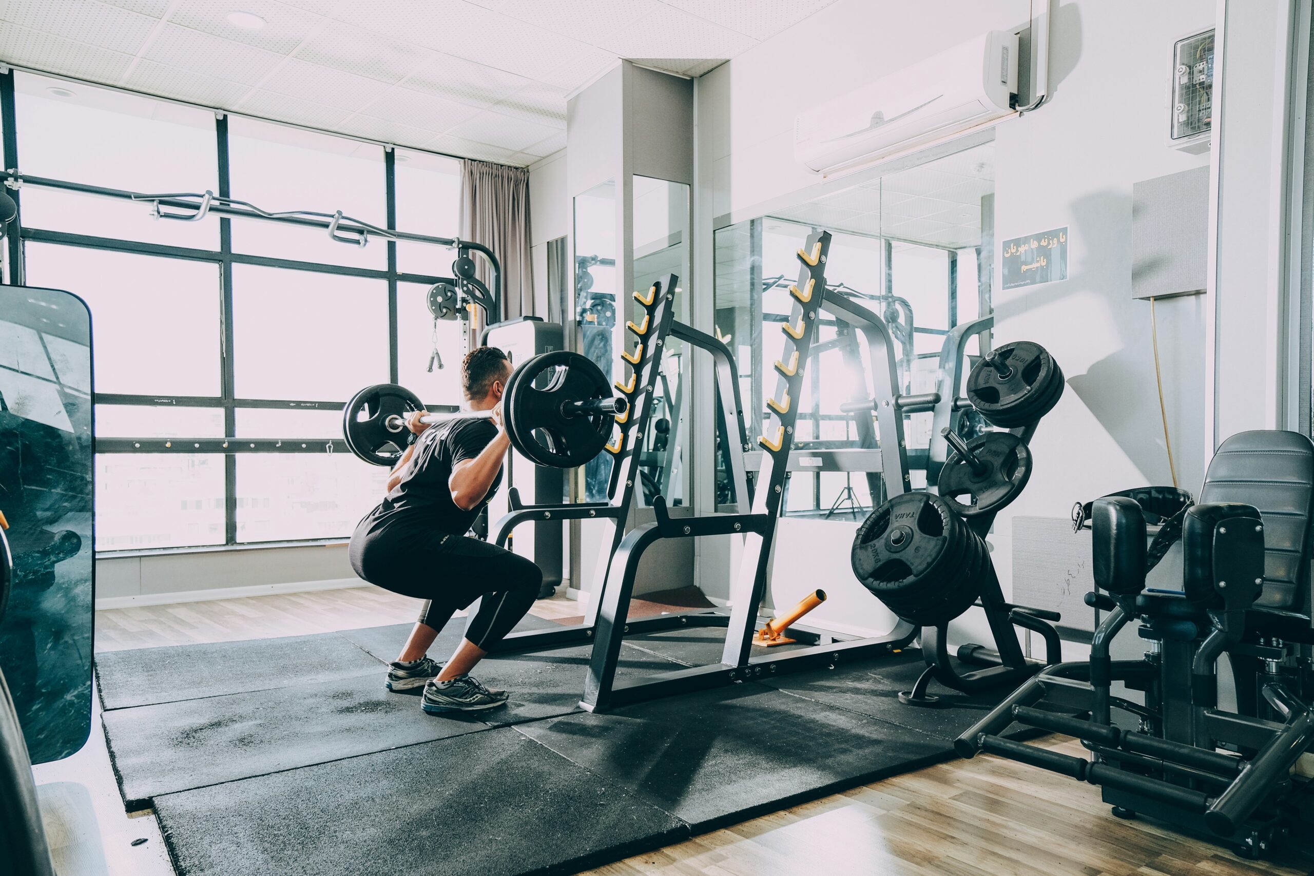 découvrez un plan d'entraînement personnalisé pour atteindre vos objectifs de fitness avec notre programme de formation.